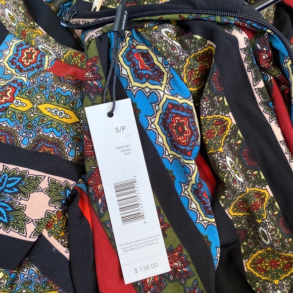 Tahari Paisley Maxi Summer Dress.  Size: Small. New with Tag - Picture 2 of 2